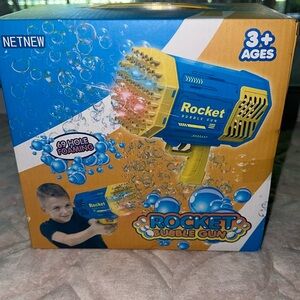 Rocket Bubble Gun